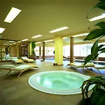 Hotel De 4*