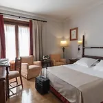Hotel De 4*