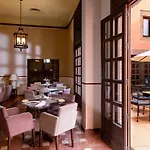 Hotel De