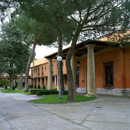 De Tordesillas