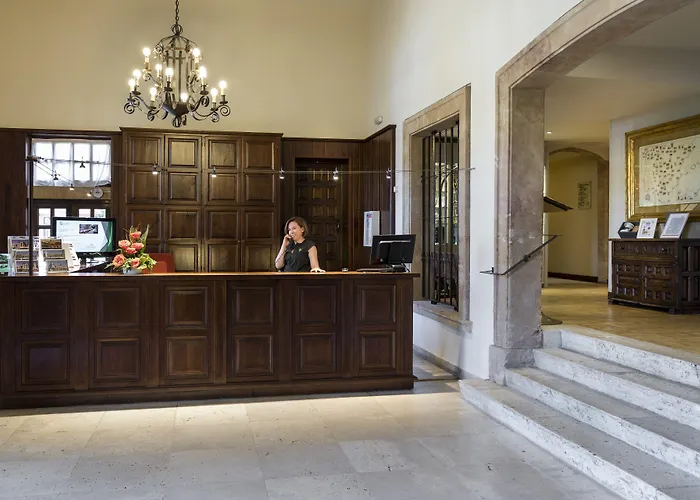 帕拉多托德斯拉斯酒店