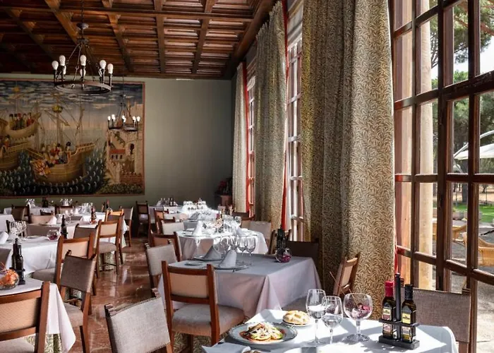 帕拉多托德斯拉斯酒店 托尔德西拉斯